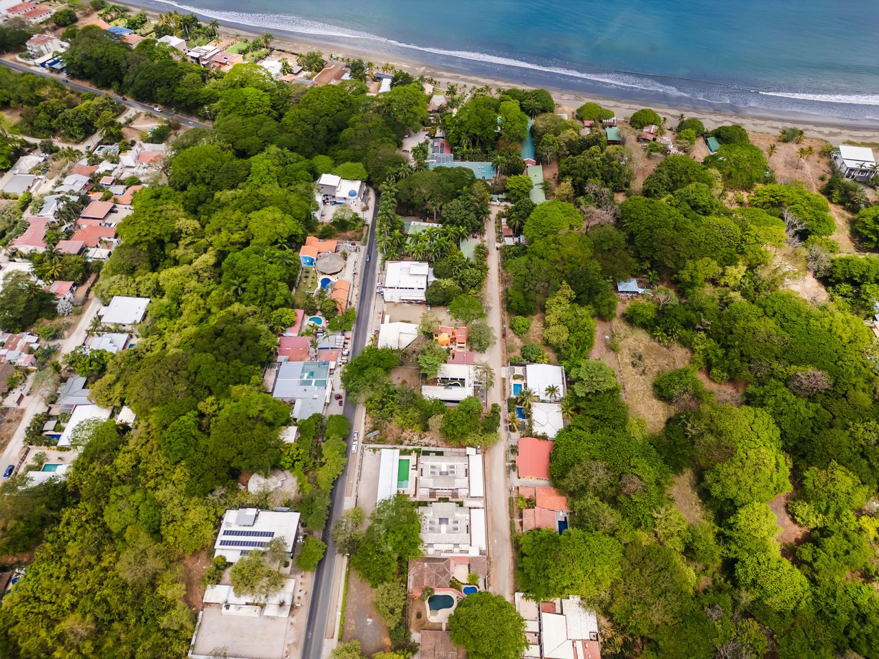 Casa Equilibrio |  Near the Coast House For Sale in Playa Potrero