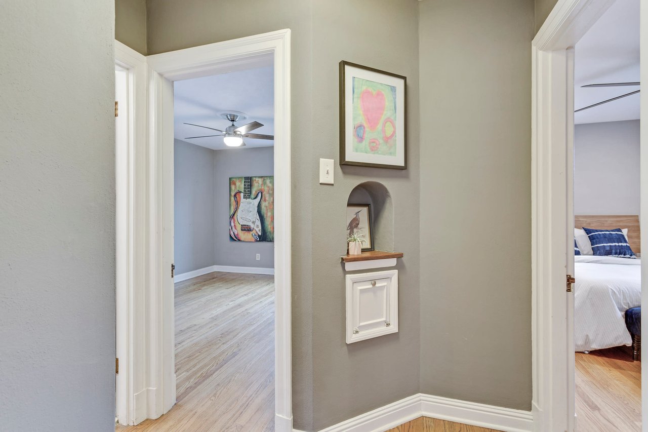 Chic Meets Functional in Des Peres