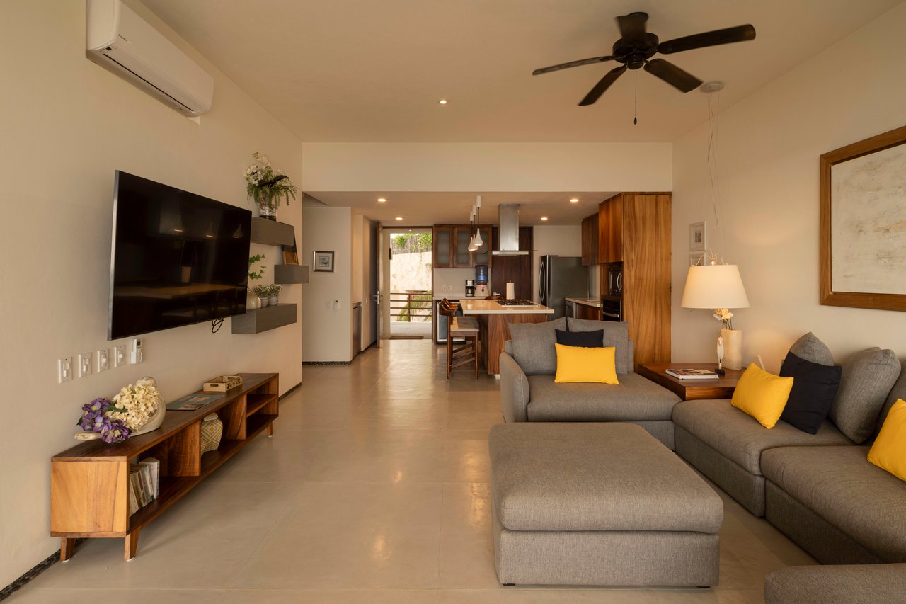 Marea Beachfront Villas E24 