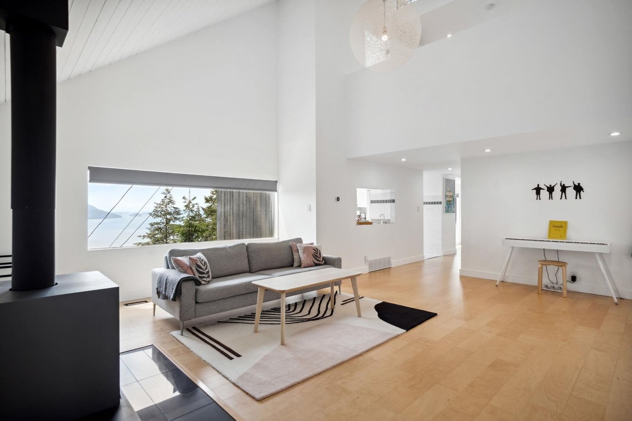 405 Timbertop Dr