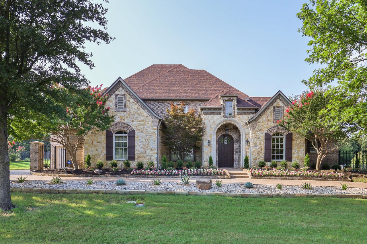 1817 Broken Bend Dr