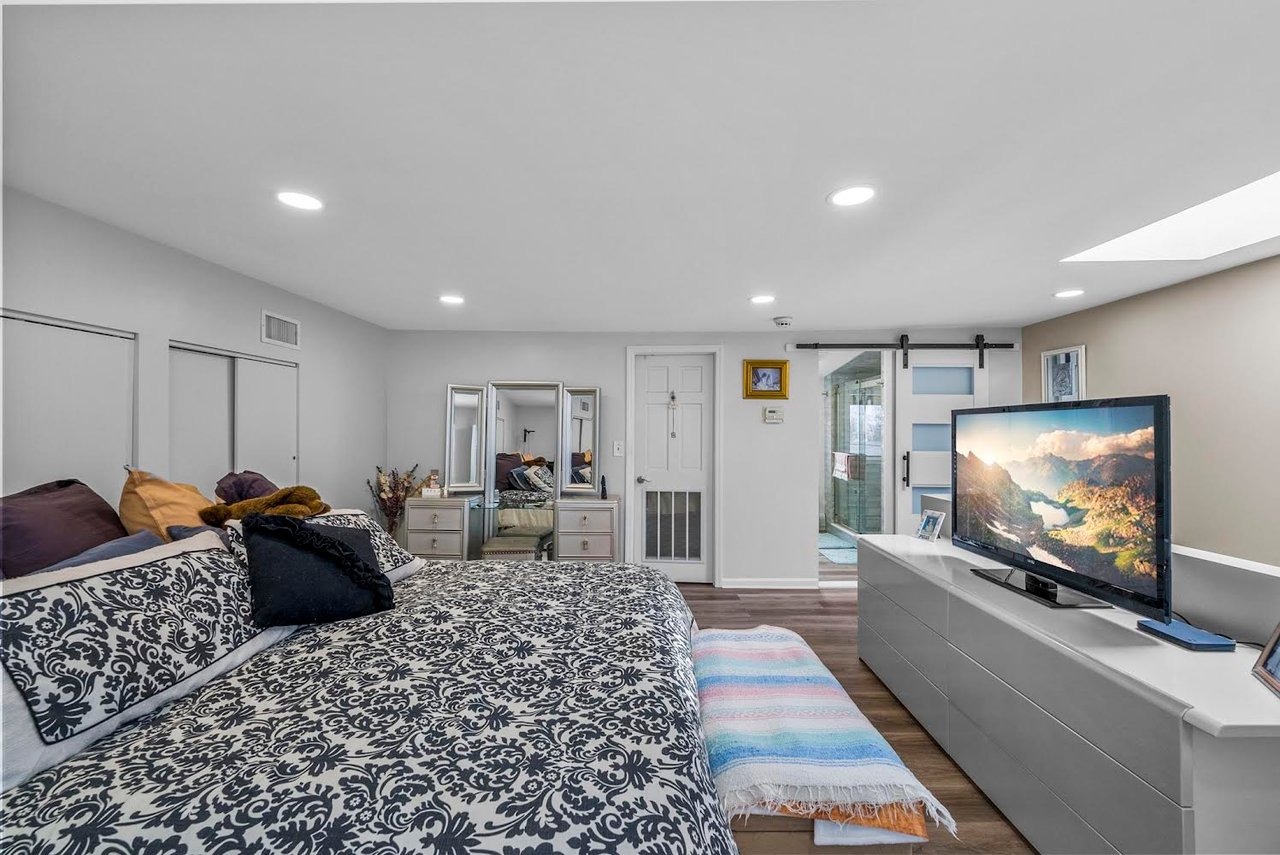 EXCLUSIVE OFF-MARKET IN RUTHERFORD