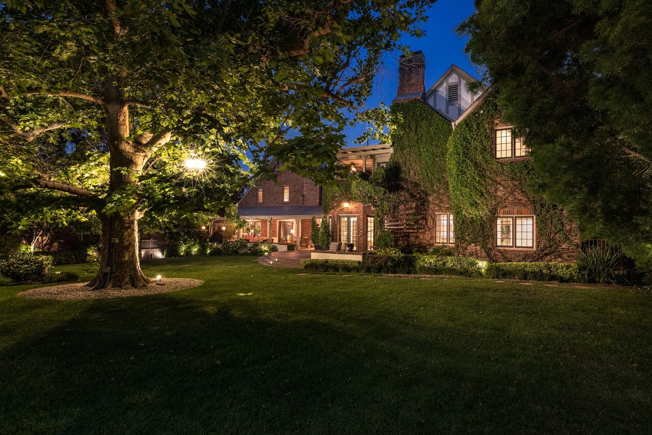 Stunning Gated Tudor