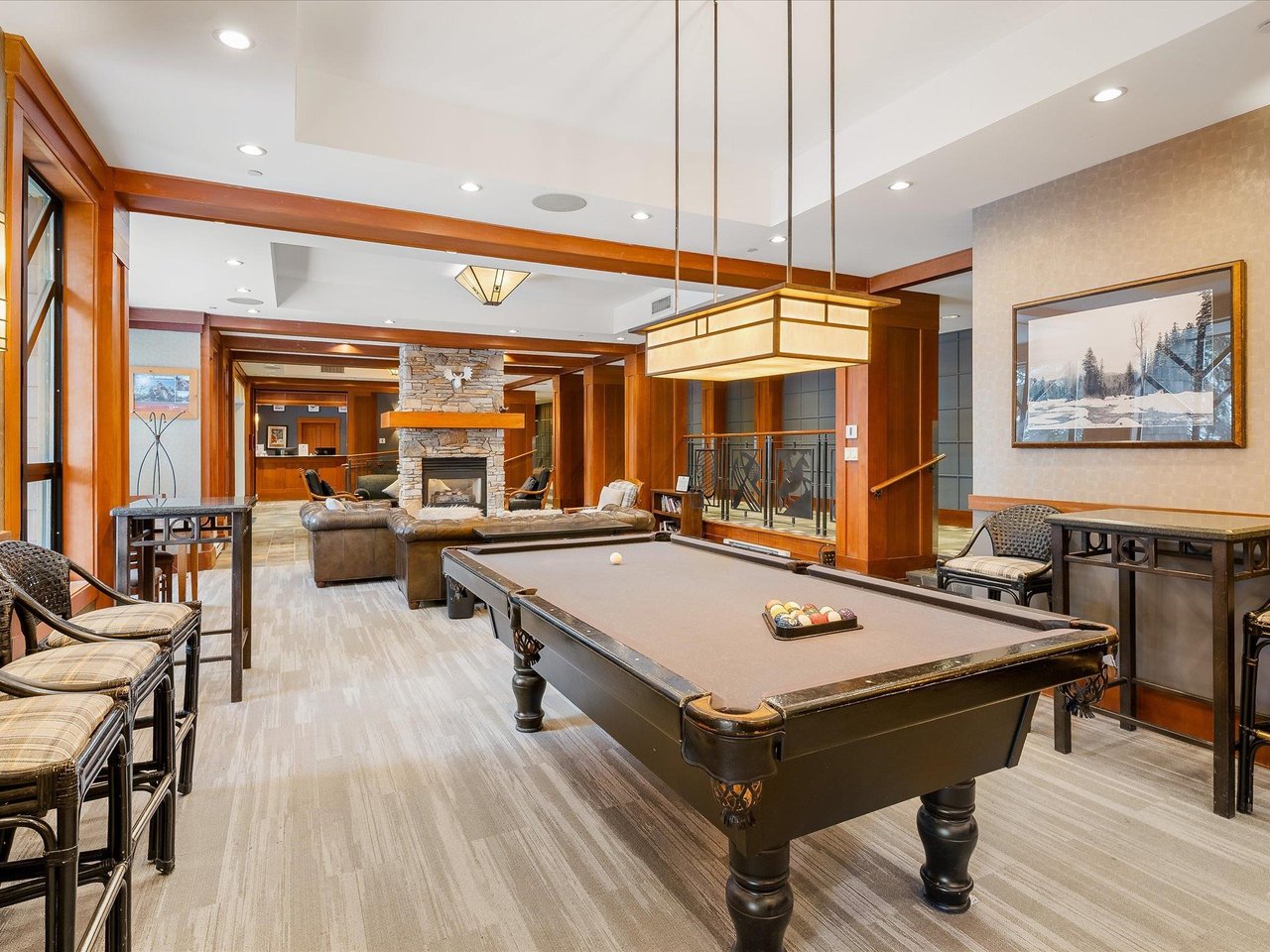 210 G3-4653 Blackcomb Wy