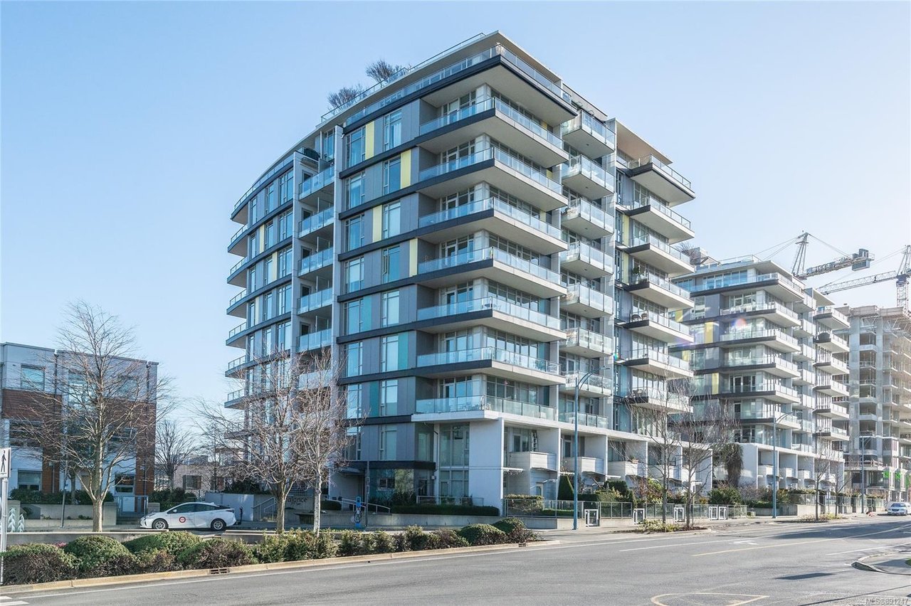 301-379 Tyee Rd