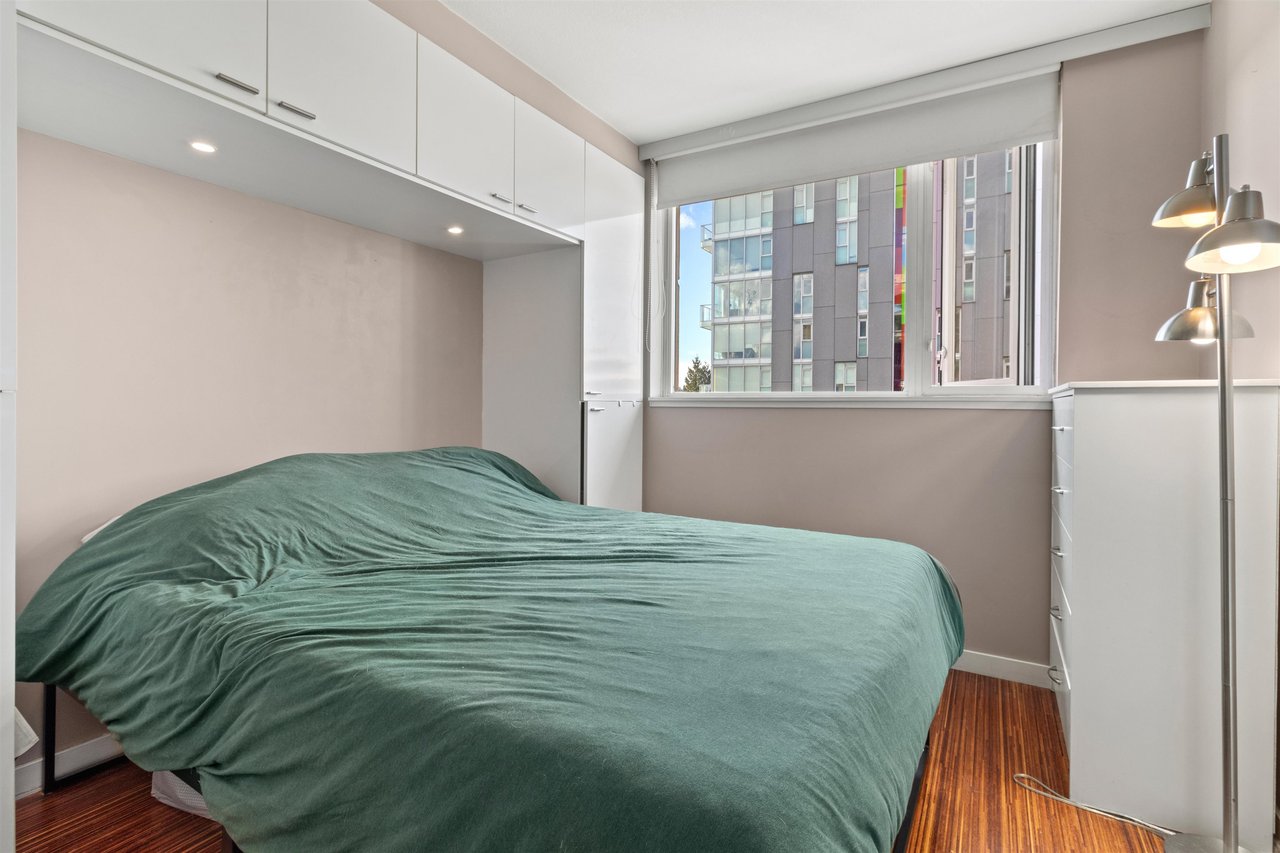 708-328 E 11th Avenue, Vancouver