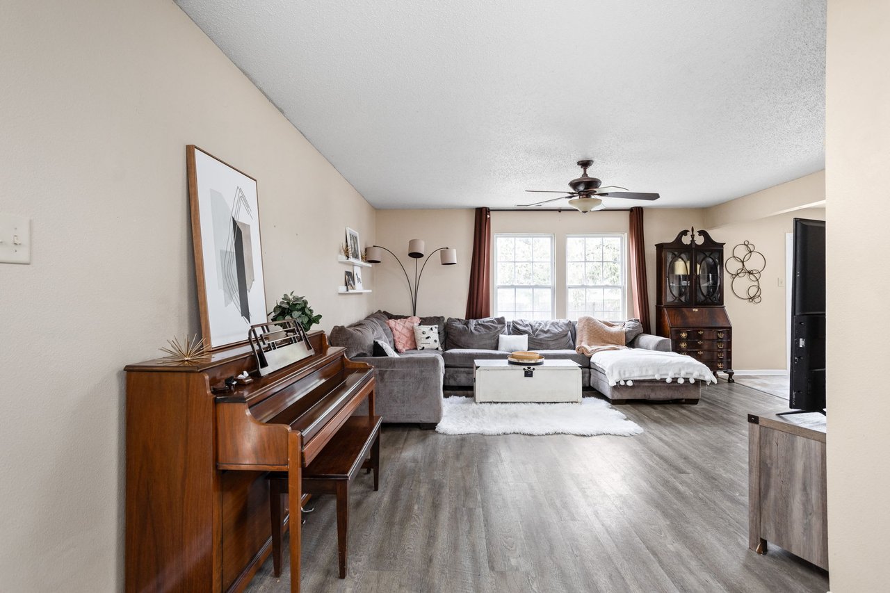 920 Bentgrass Drive