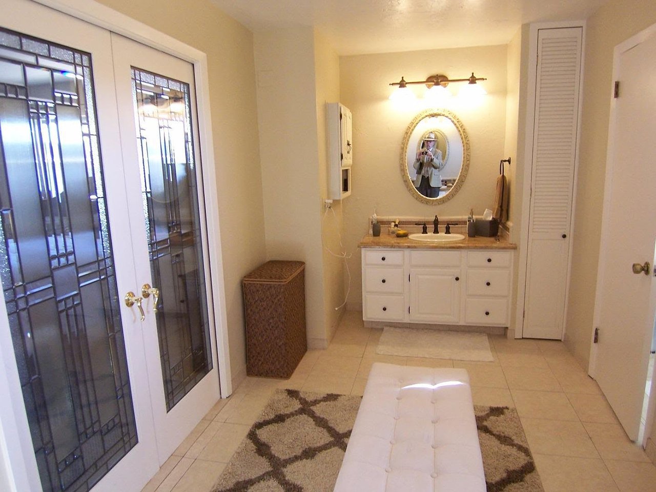 1246 Amador Ave