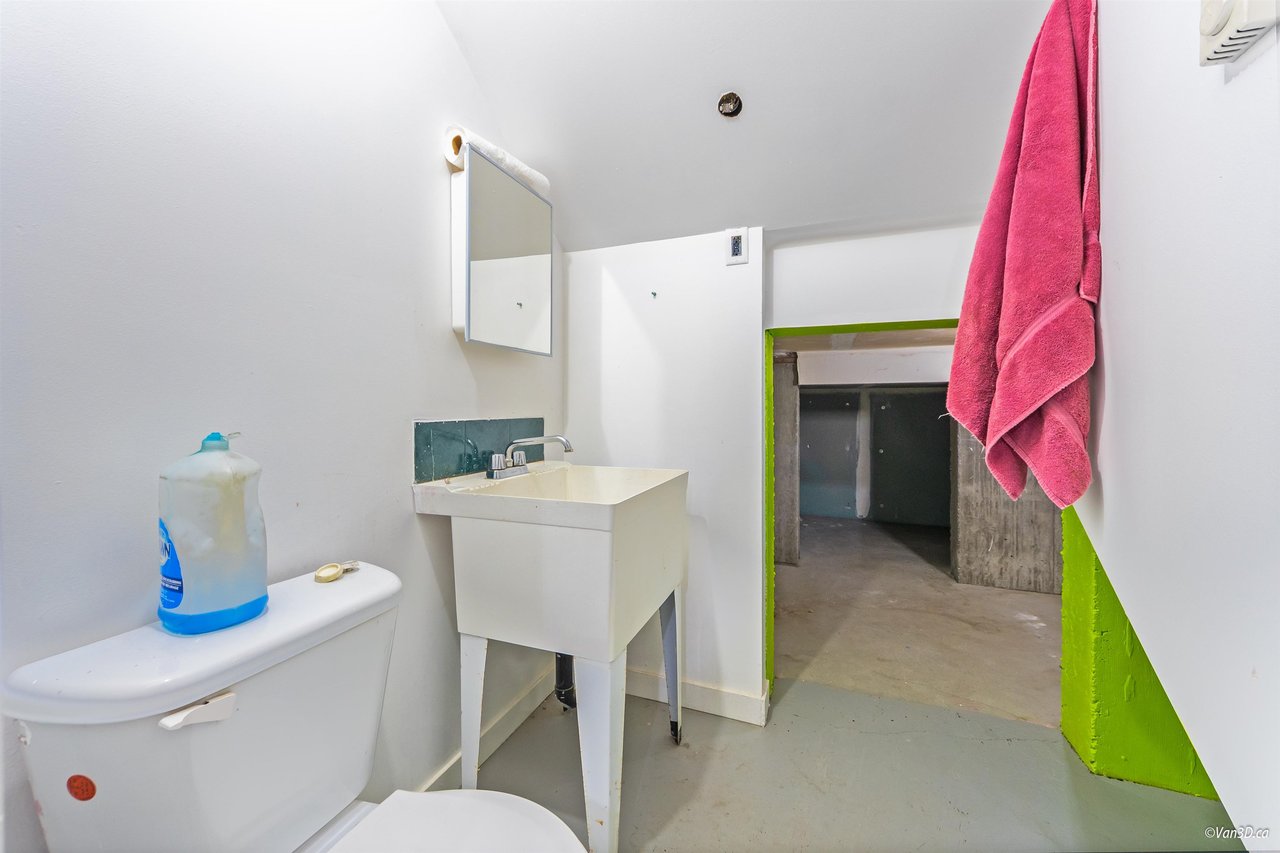 944 Victoria Drive, Port Coquitlam