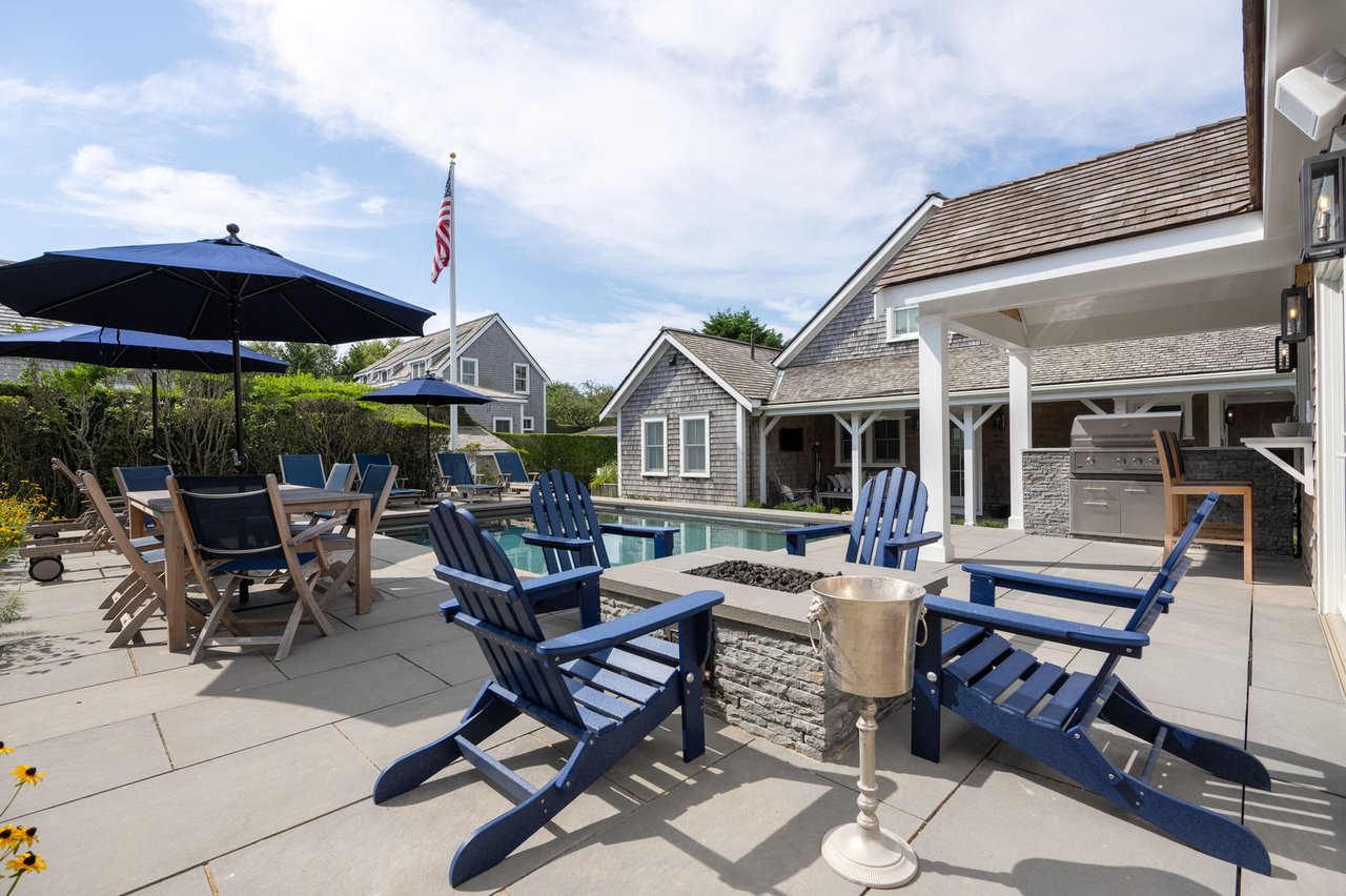 2 Hedgebury Lane | Nantucket