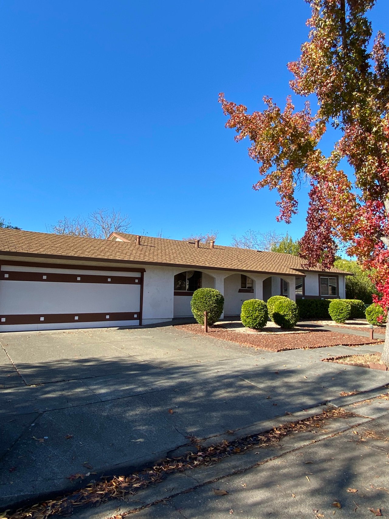 4245 Leafwood Circle East