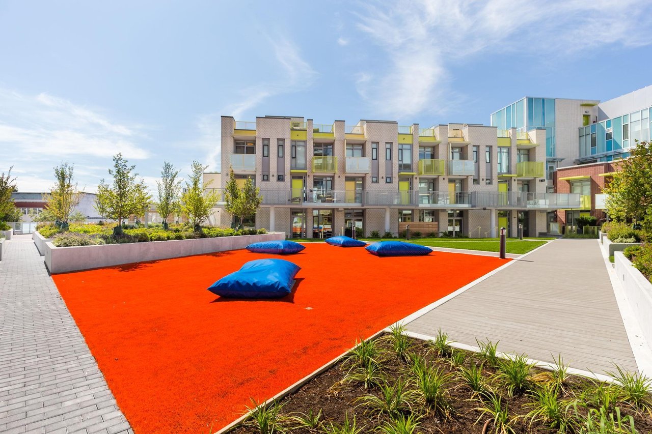 509-285 E 10th Ave