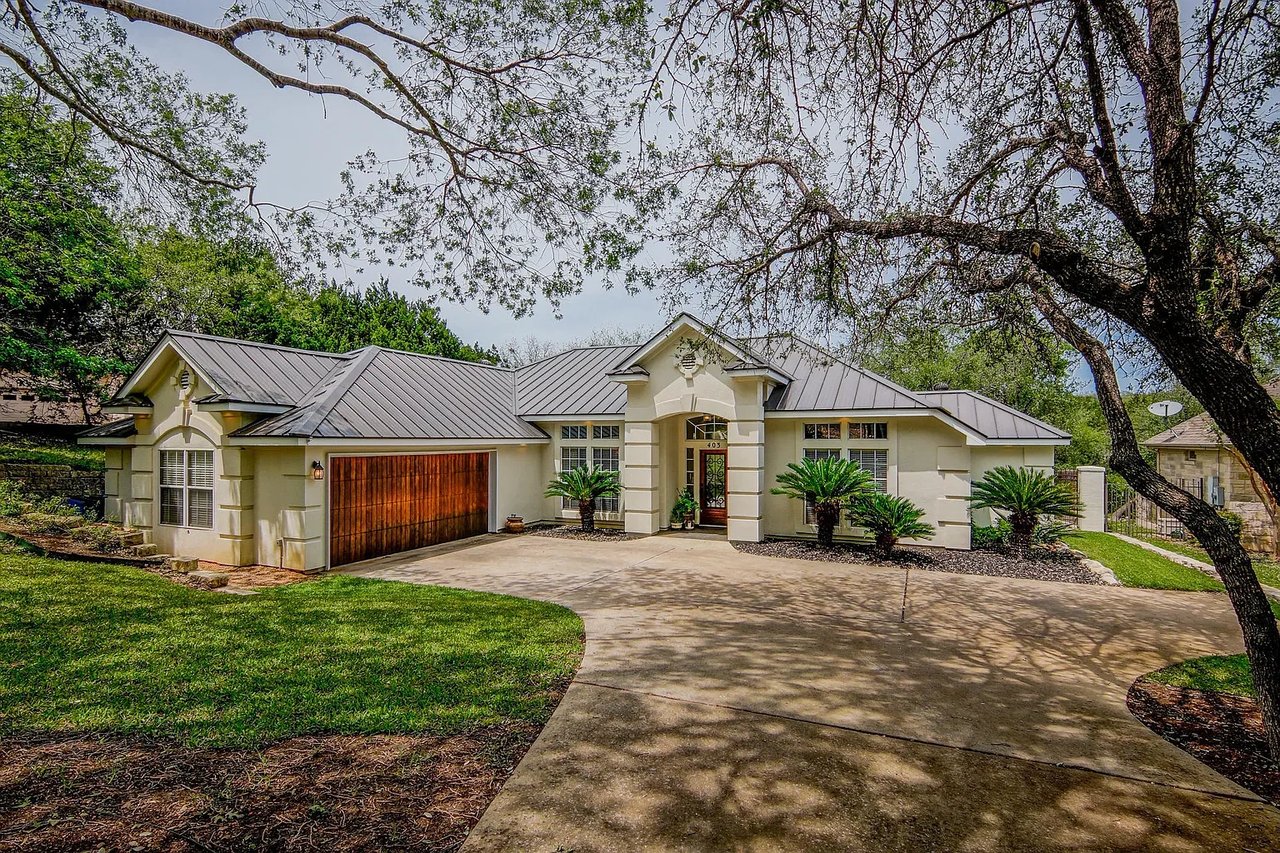 403 Palos Verdes Dr