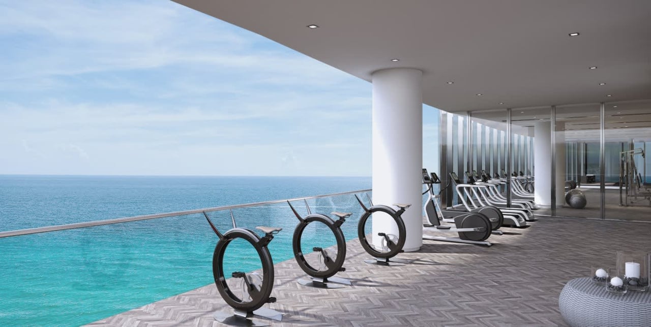 Turnberry Ocean Club Residences