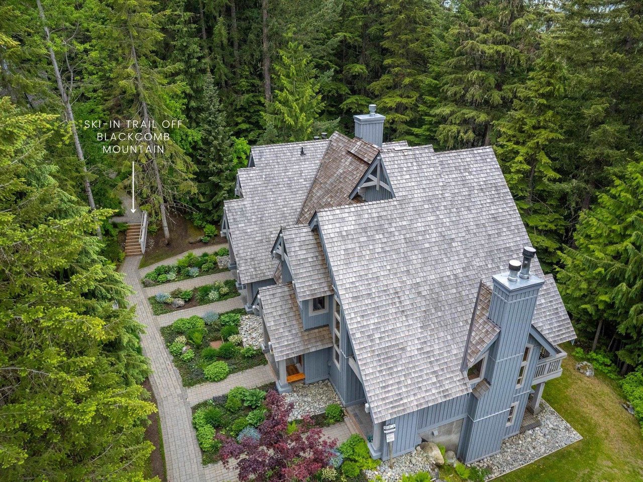 21-4661 Blackcomb Wy