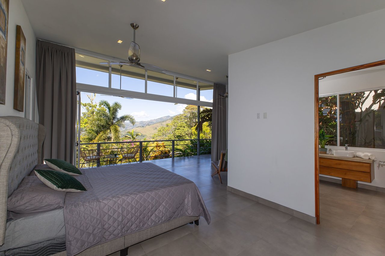 Luxurious Mountain Villa Retreat, Perez Zeledon, San Jose