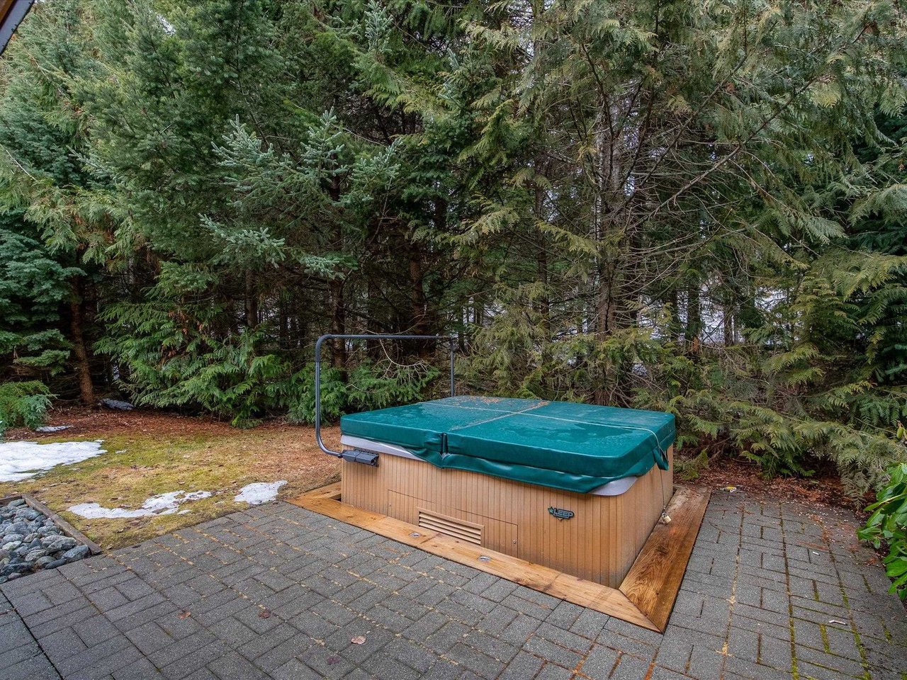 4821C Casabella Cres