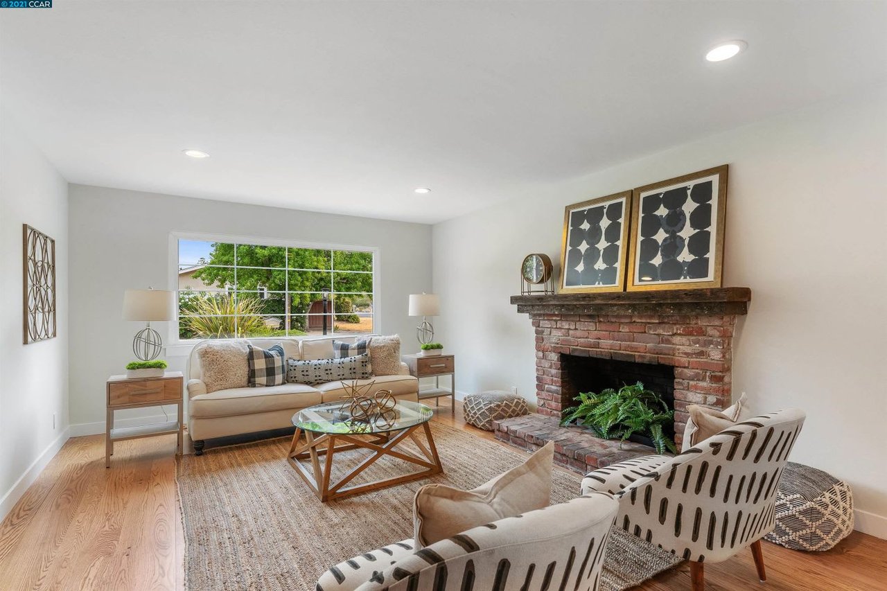3 Hammond Pl, Moraga