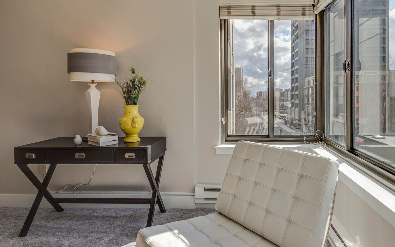 Condo Auction | Fairview At Harbour Point