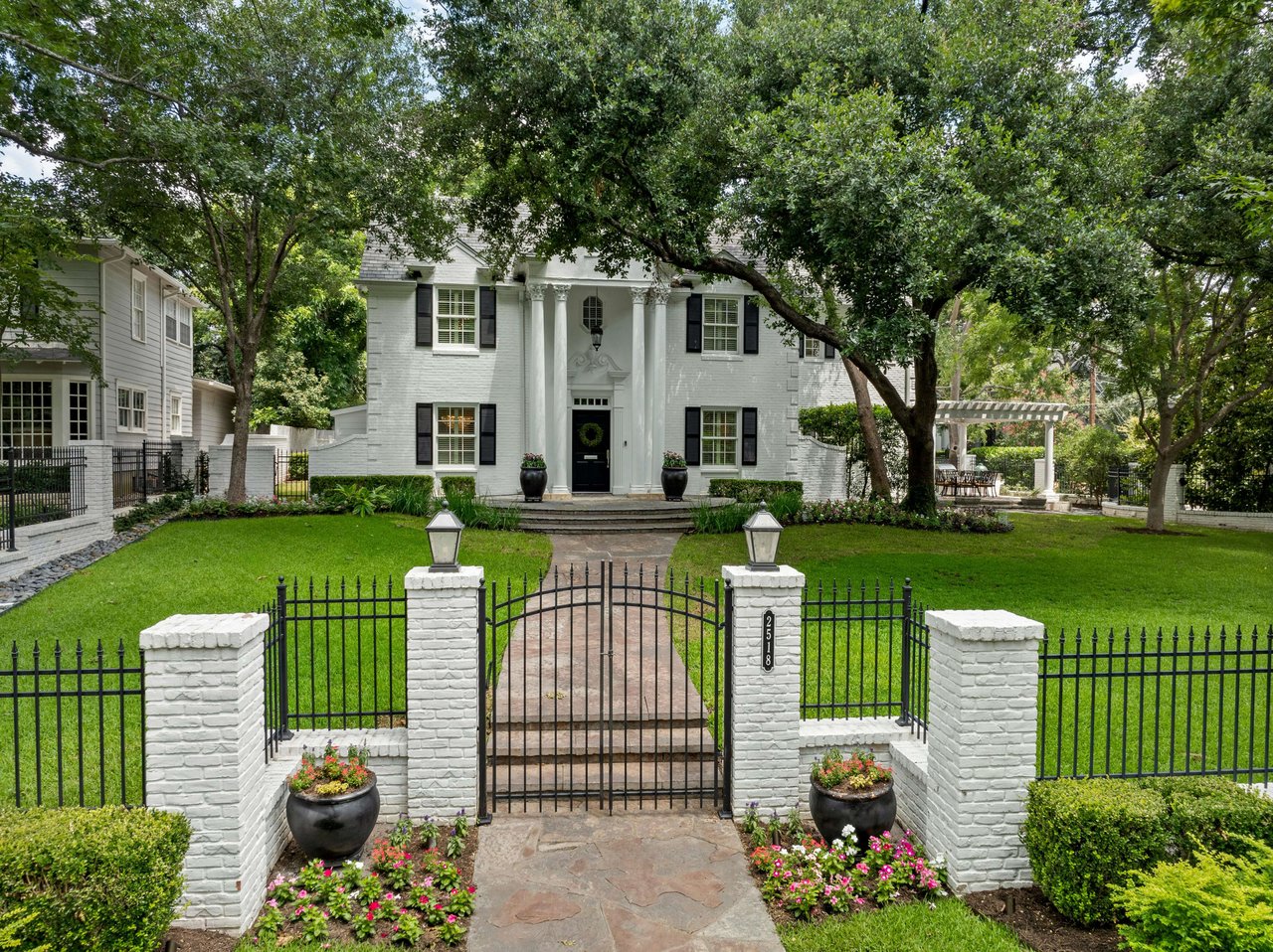 2518 Wooldridge Drive 