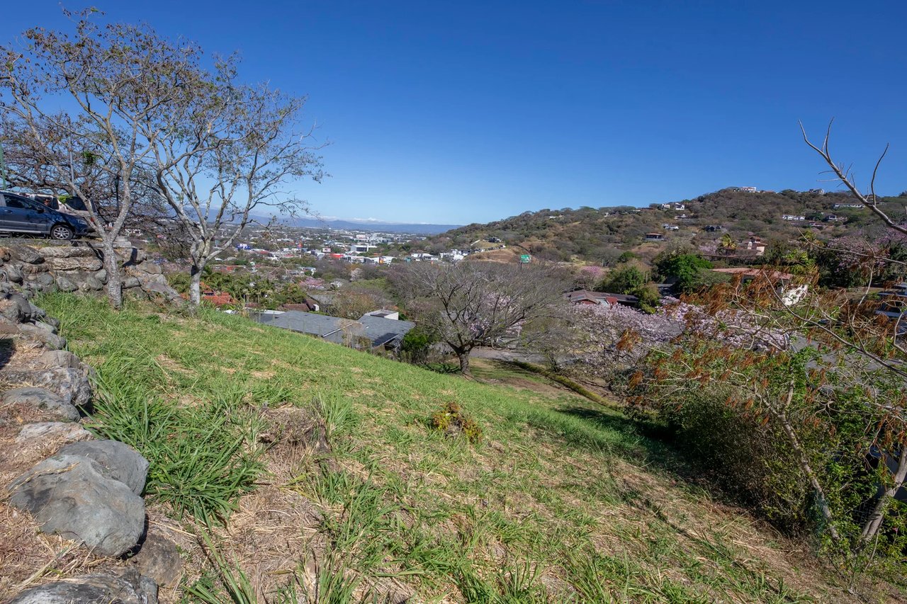 Residential Lot in Gated Community, Santa Ana, San Jose