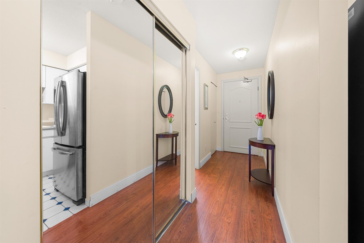 512-1327 E Keith Rd