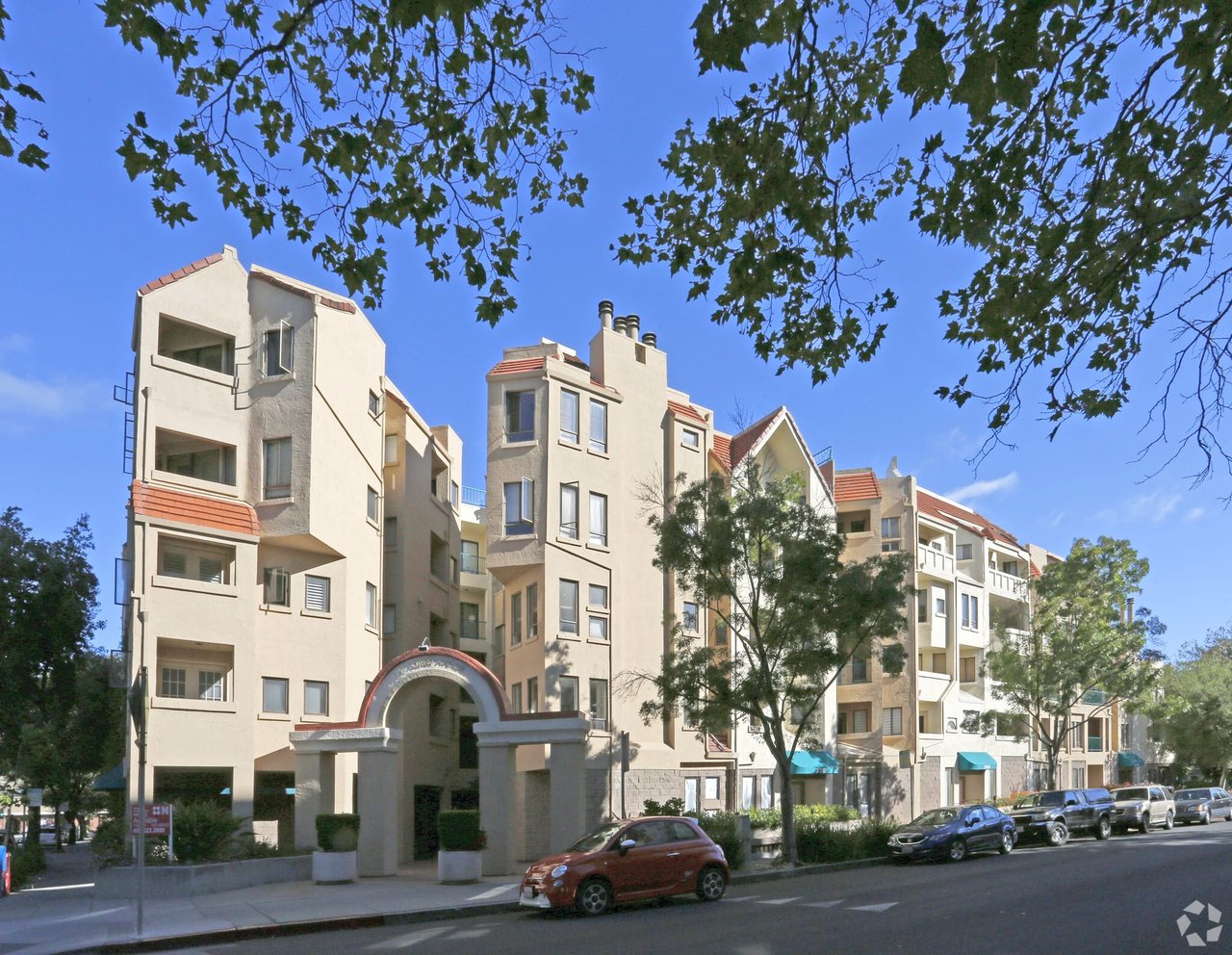 375 Forest Ave, Palo Alto