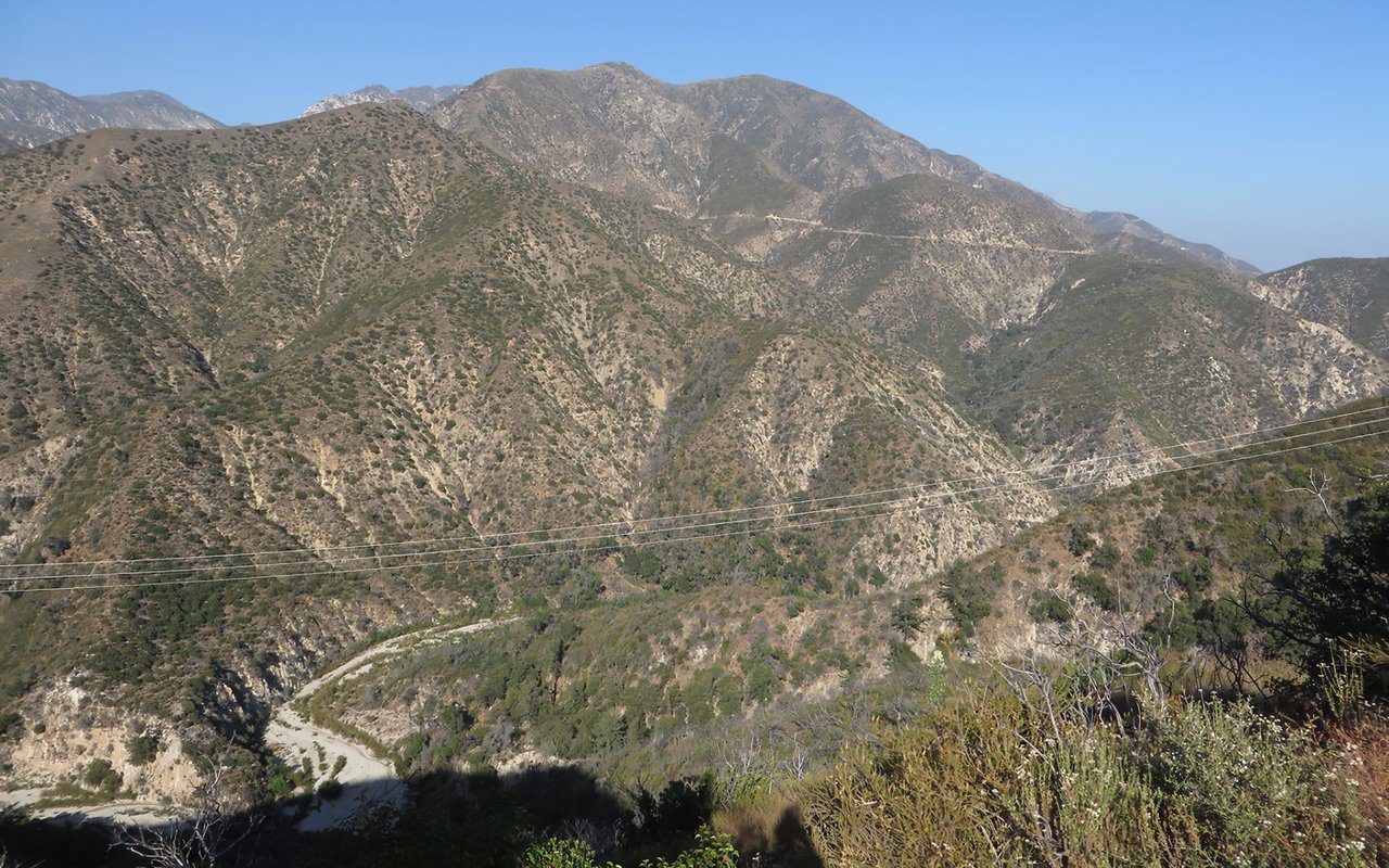 Luxury Estate Living: Exclusive Properties in La Canada