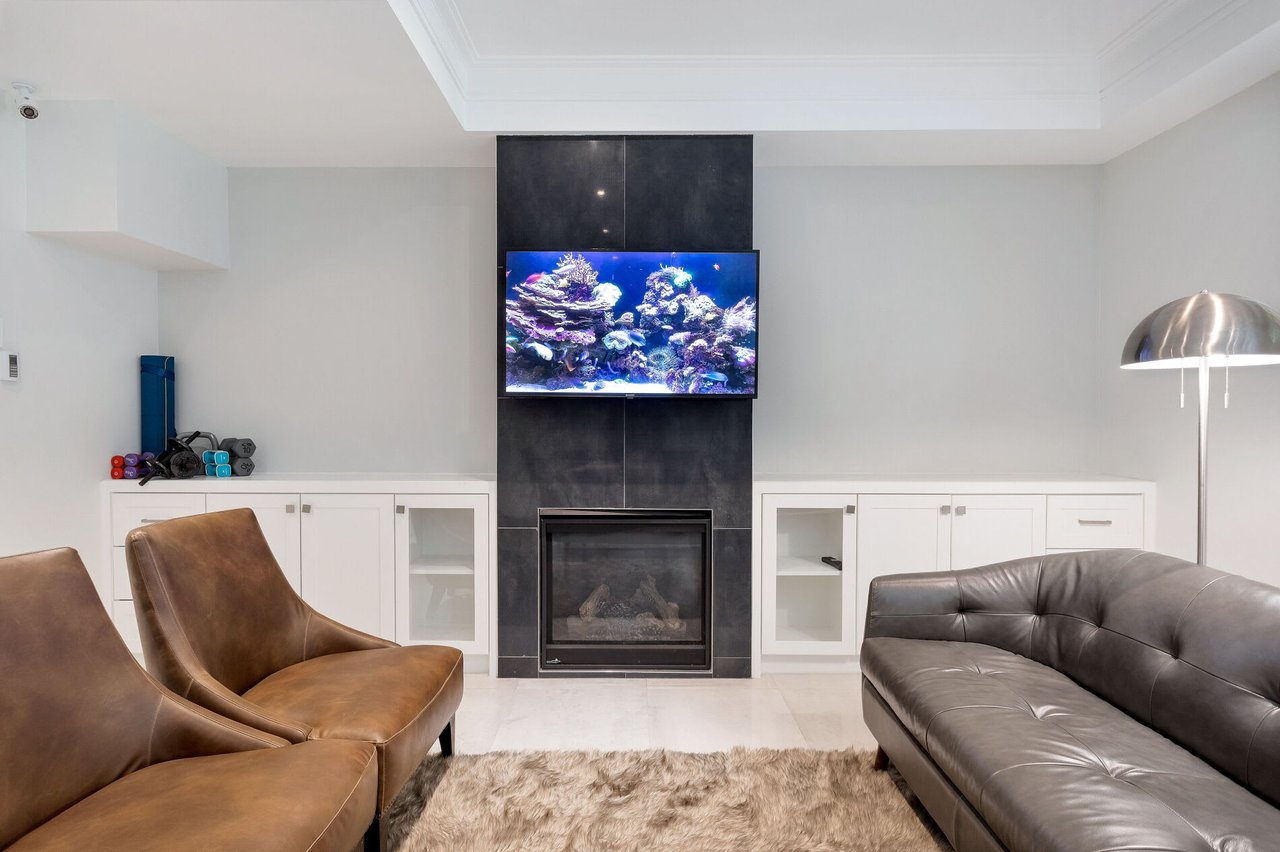 Exquisite Leaside Executive Detached Residence