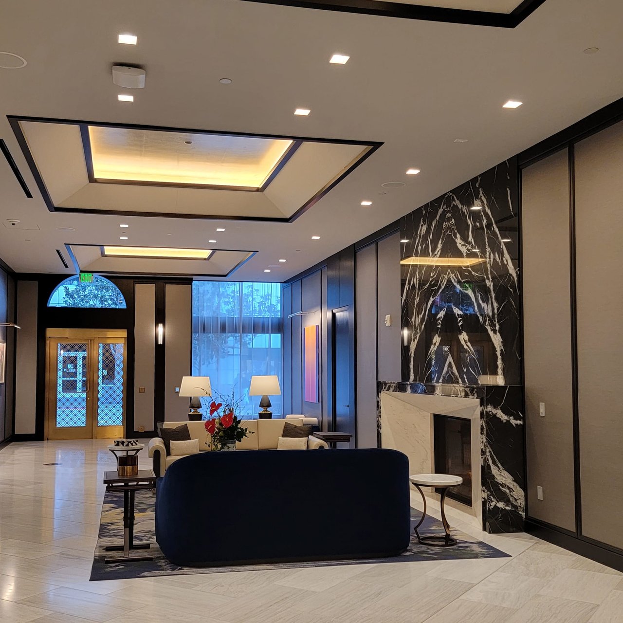 four-seasons-residence-photo.jpg