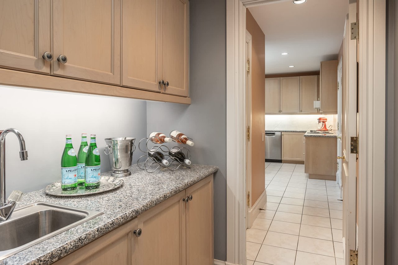 Bridle Path Meets Lawrence Park Grand Condo