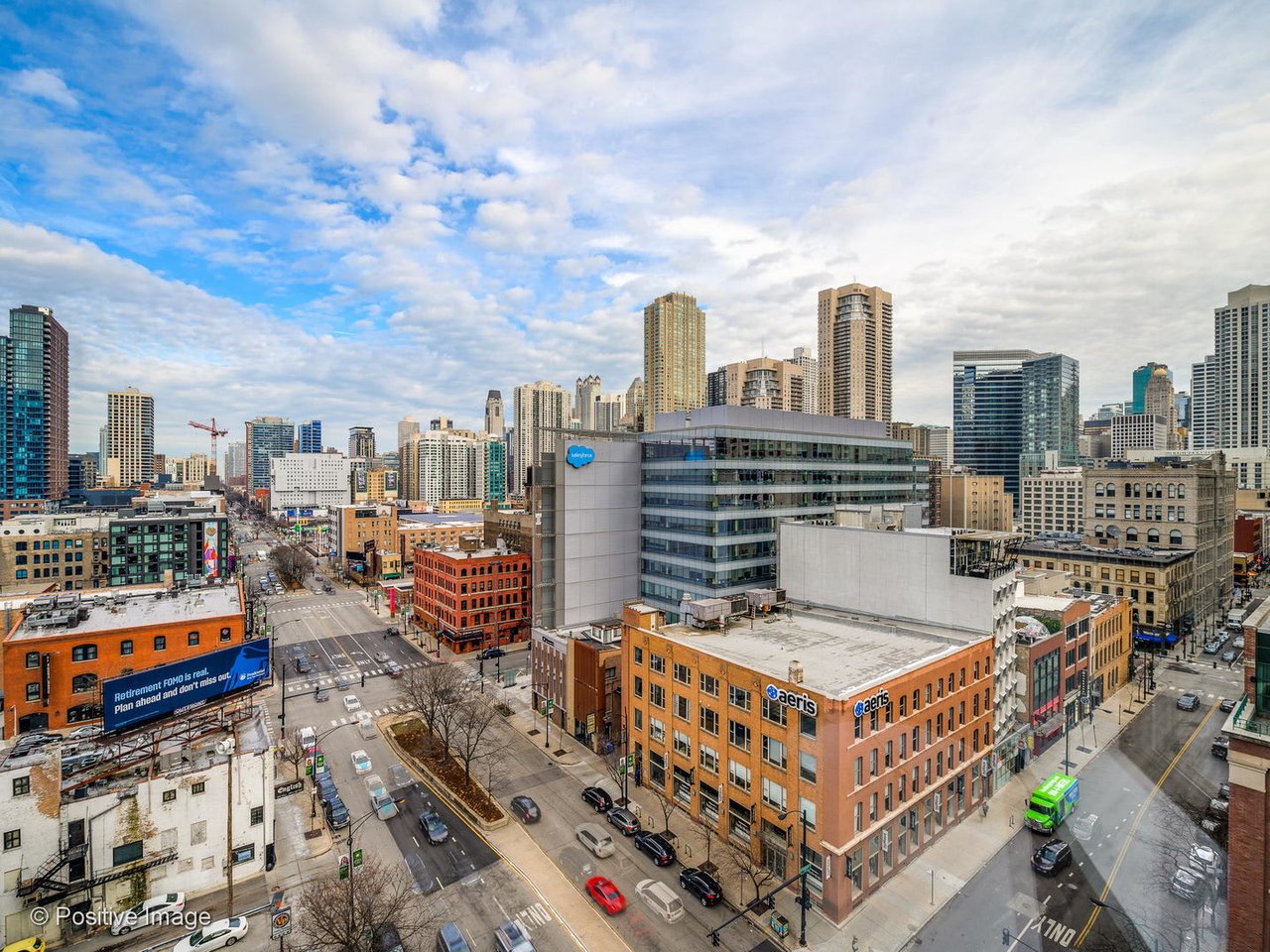 400 N Lasalle St, #2702