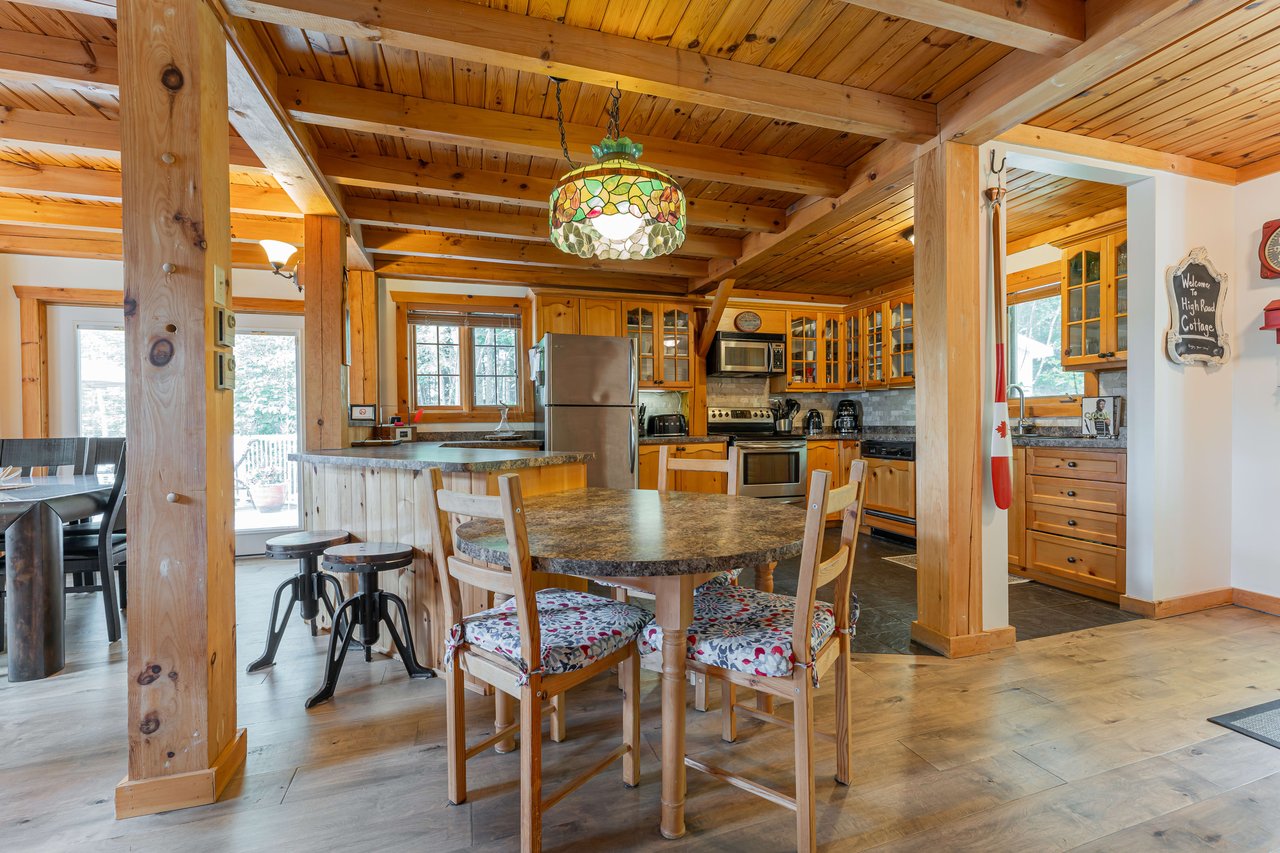 1025 Yukon Trail Haliburton