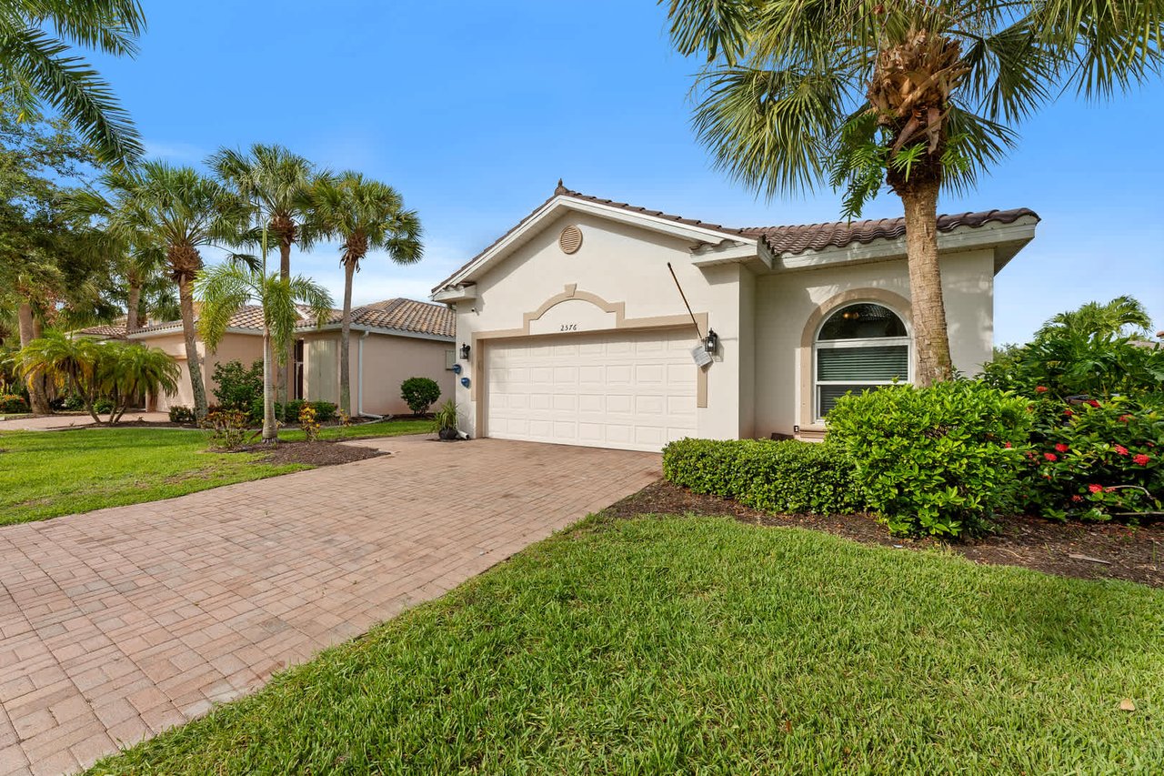 Serene Lakeview Cape Coral, FL!