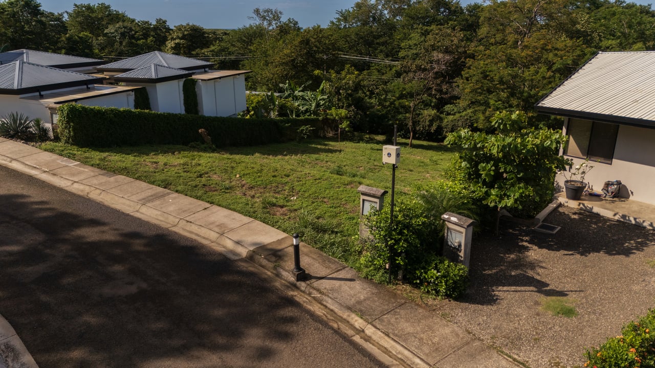 Gated Community Residential Lot, Tamarindo, Guanacaste