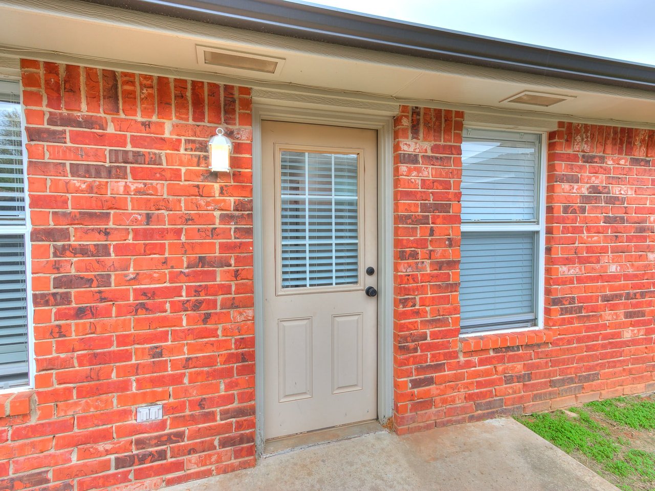Kingston Hills Community- 1256 Kingston Rd