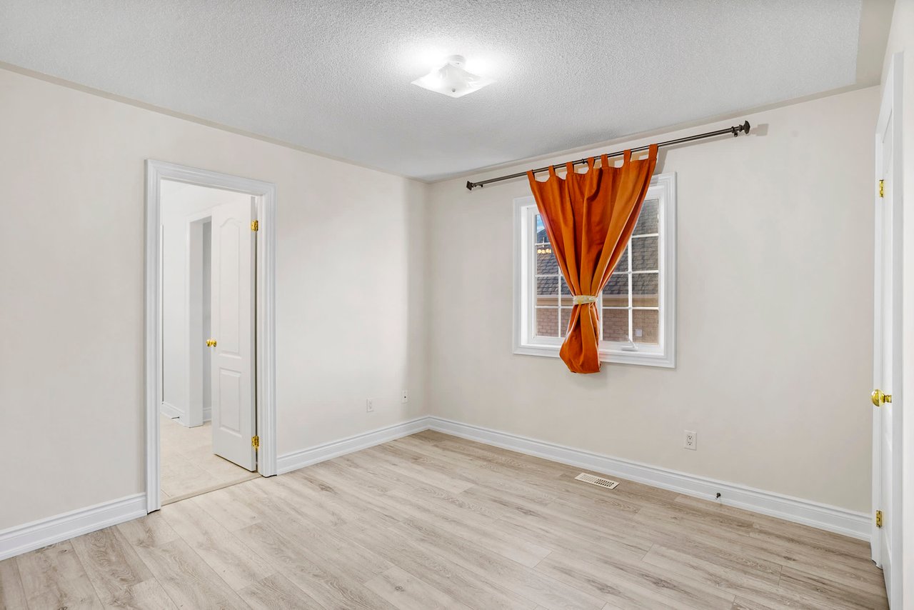 Upper Thornhill Estates