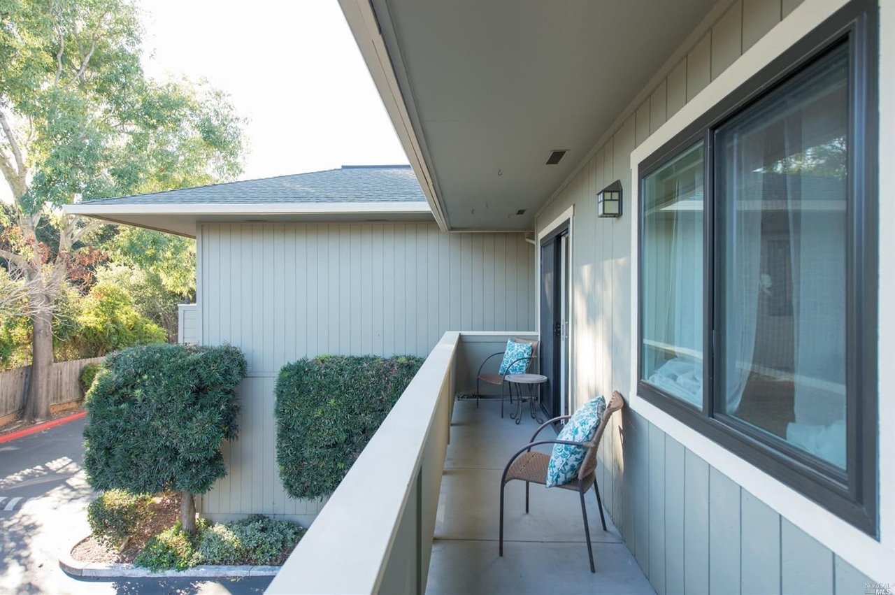 720 Petaluma Blvd S #12