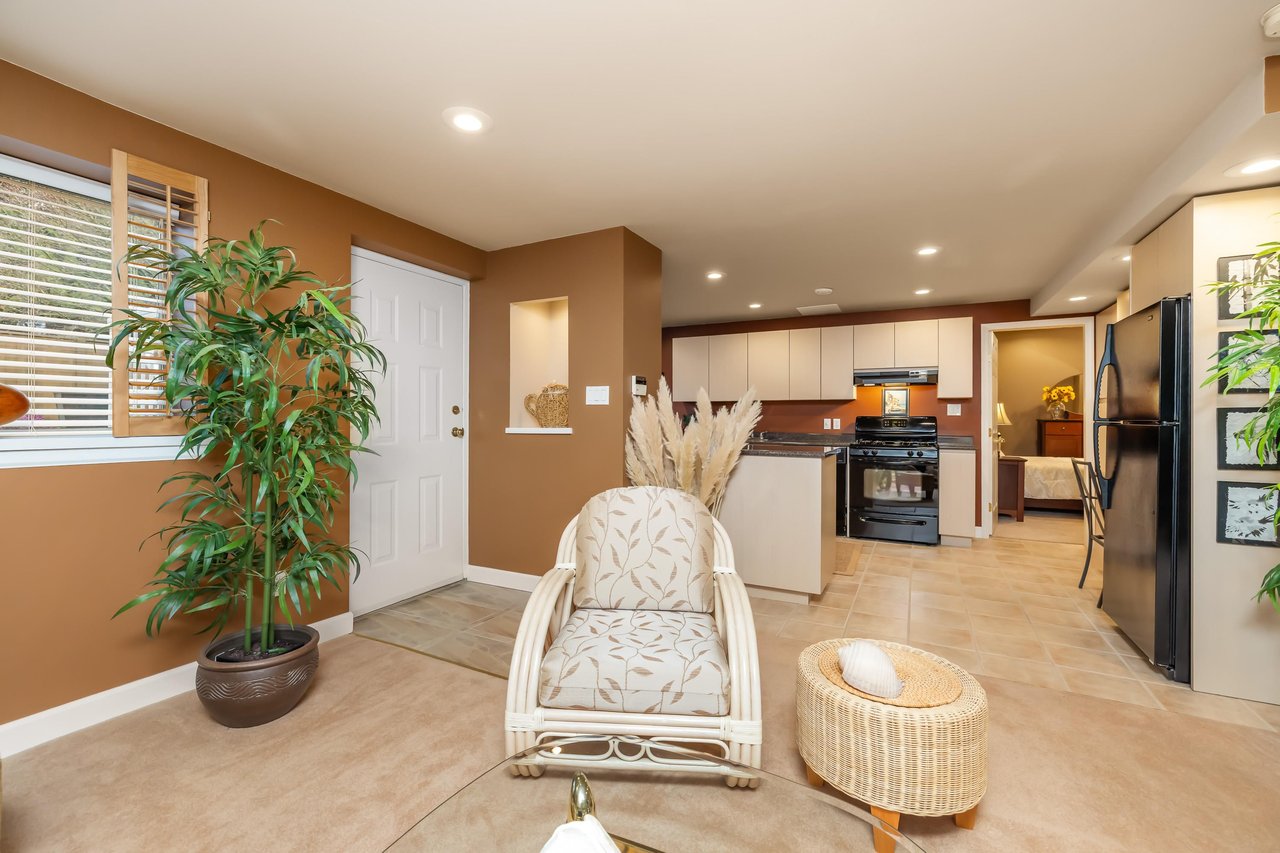 412 Balfour Dr