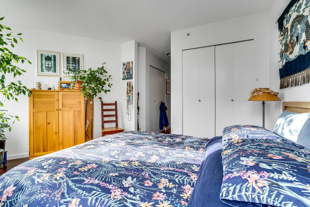 1605-1277 Nelson Street, Vancouver