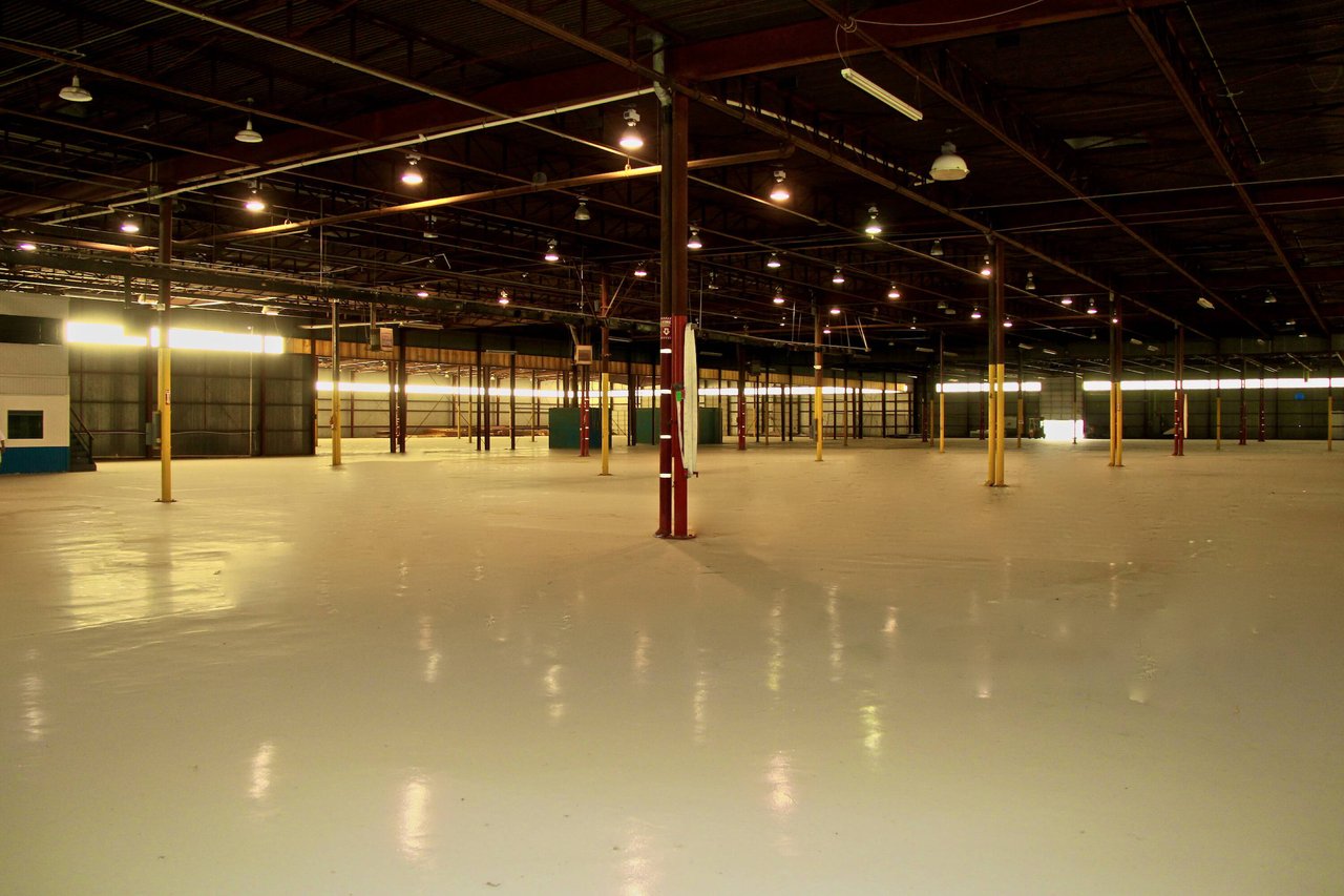 Mid-Valley Warehouse/Distribution Center