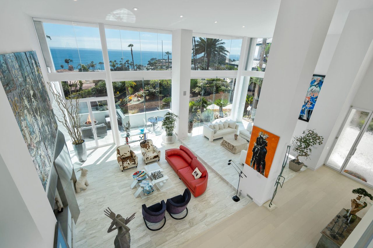 Private Modern Beach Estate | Luxury Shorter-term Lease