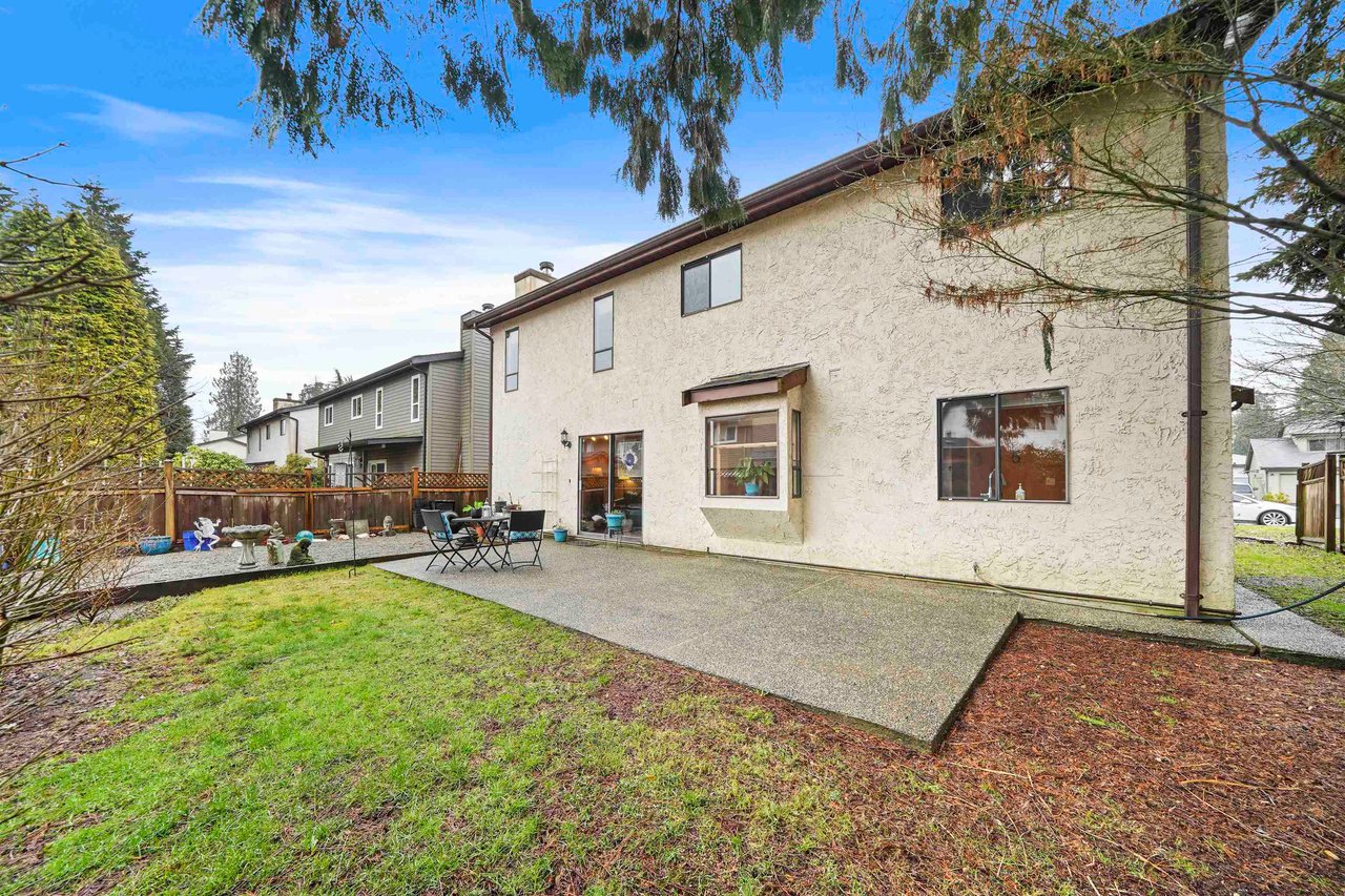 1106 Lombardy Dr