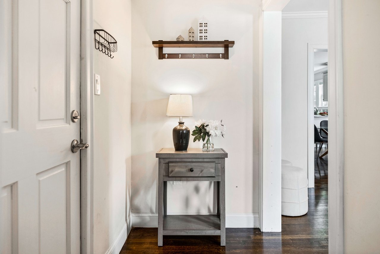 25 Granfield Ave Unit: 2