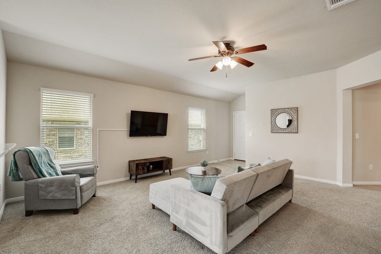 194 Screech Owl Dr