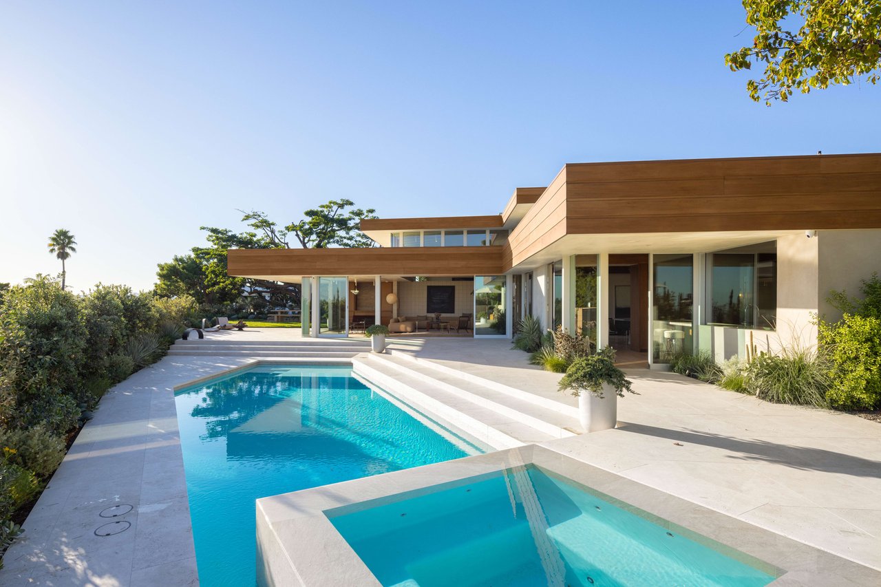 1960S VINTAGE REX LOTERY WITH A CHIC REINVENTION BY SIMO DESIGN, $15M