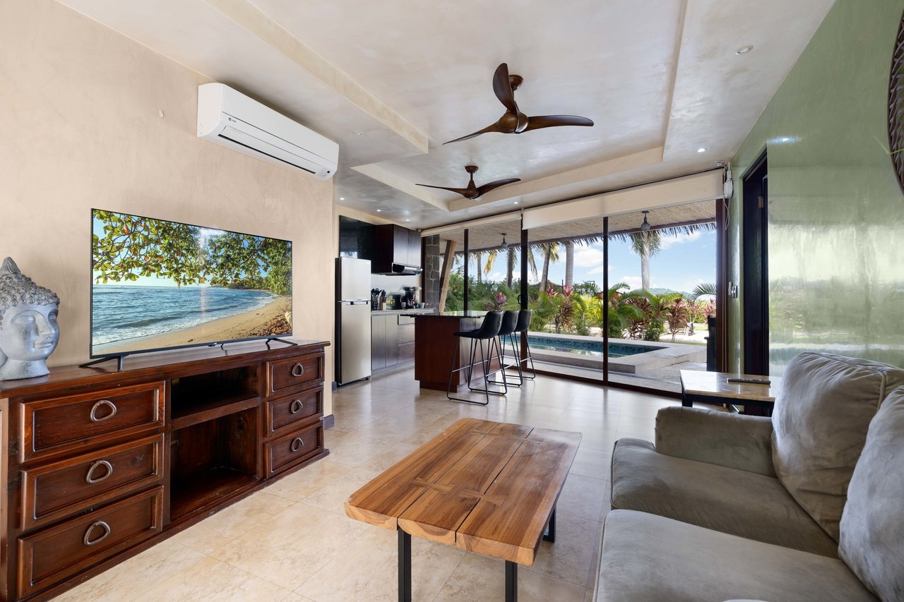 Beachfront Luxury Ocean View Home, Flamingo, Guanacaste