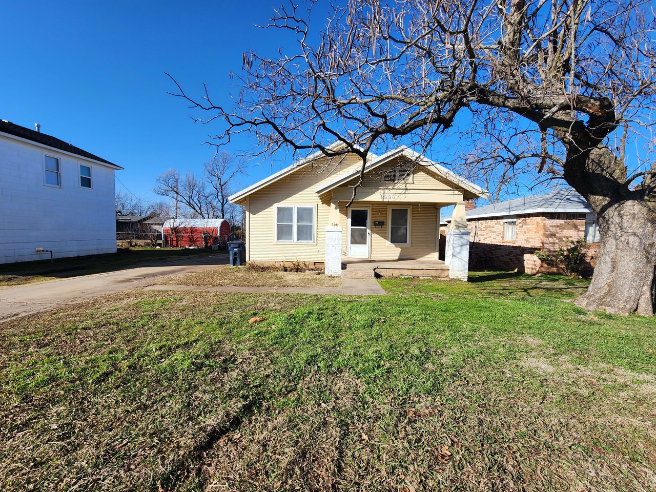 2206 N Pottenger Ave Shawnee, OK 74804