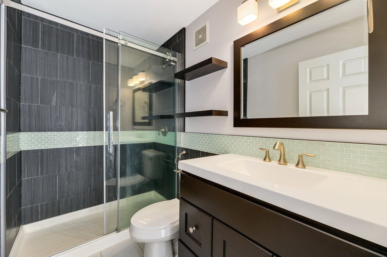 111 W Maple Street # 2403