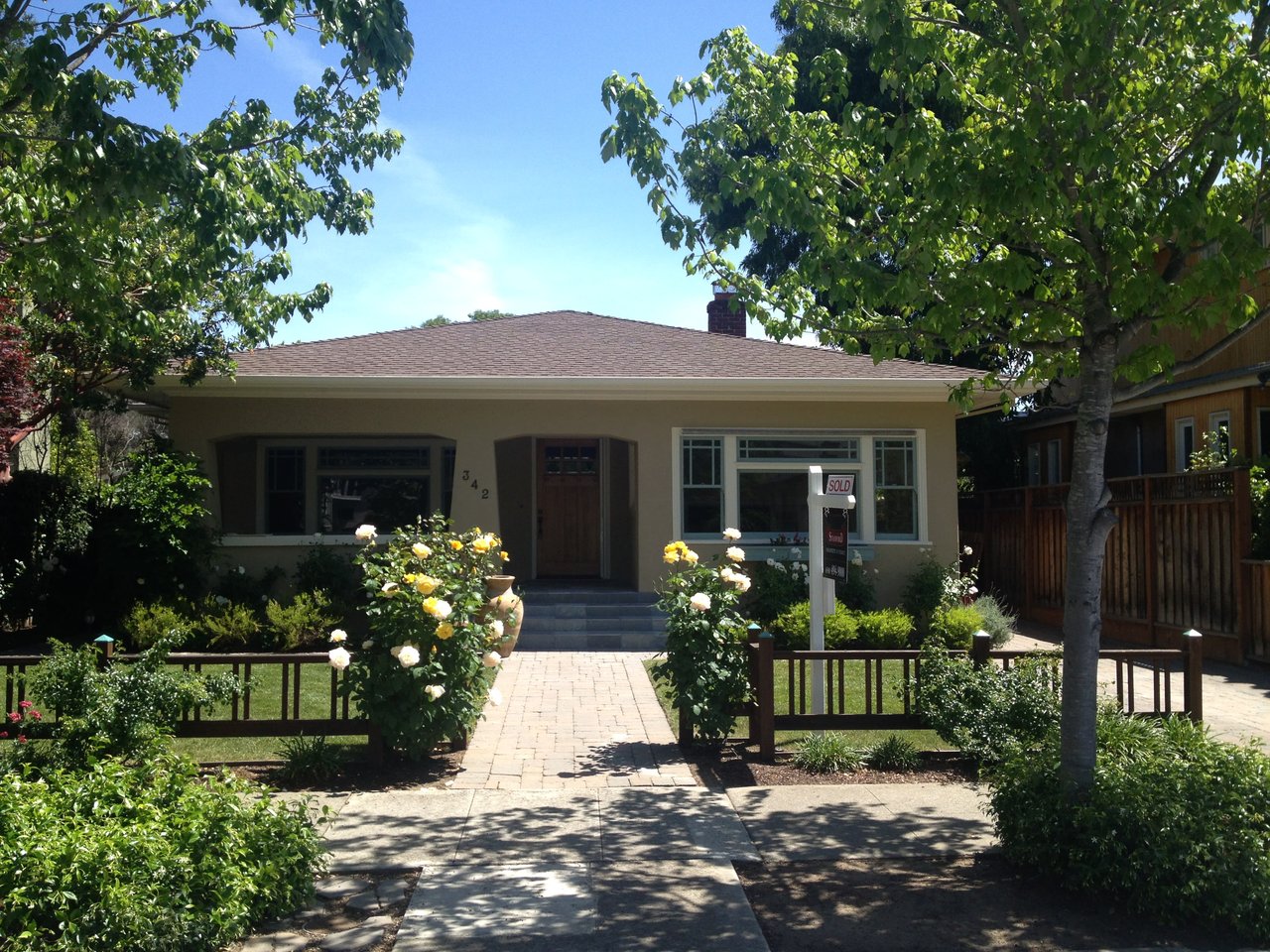 342 Hawthorne Avenue